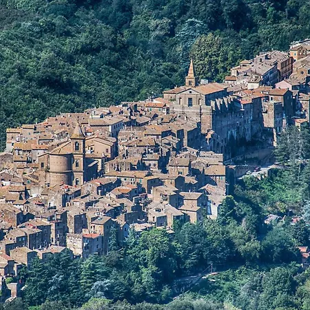 Castagno Apartmán *