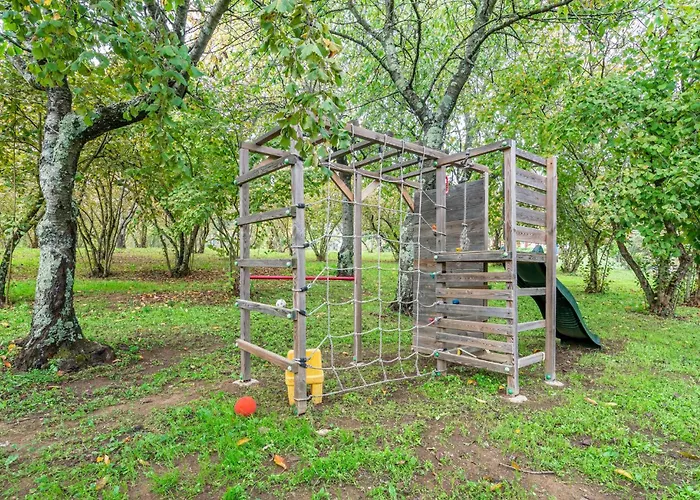 Castagno Apartment *